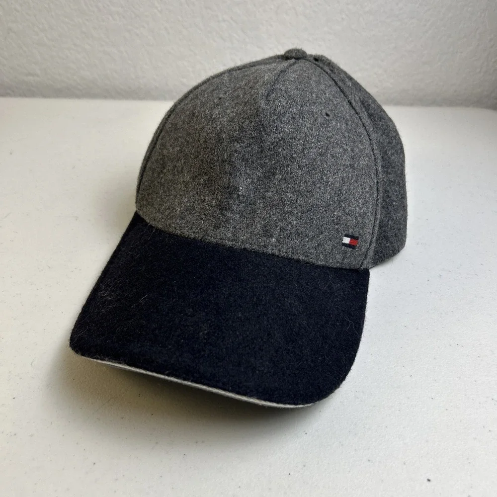 Tommy Hilfiger Adj  Baseball Cap‎ Hat Wool/Acrylic Gray Black OS